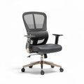 Chaise de bureau ergonomique en maille noire avec accoudoirs et roulettes